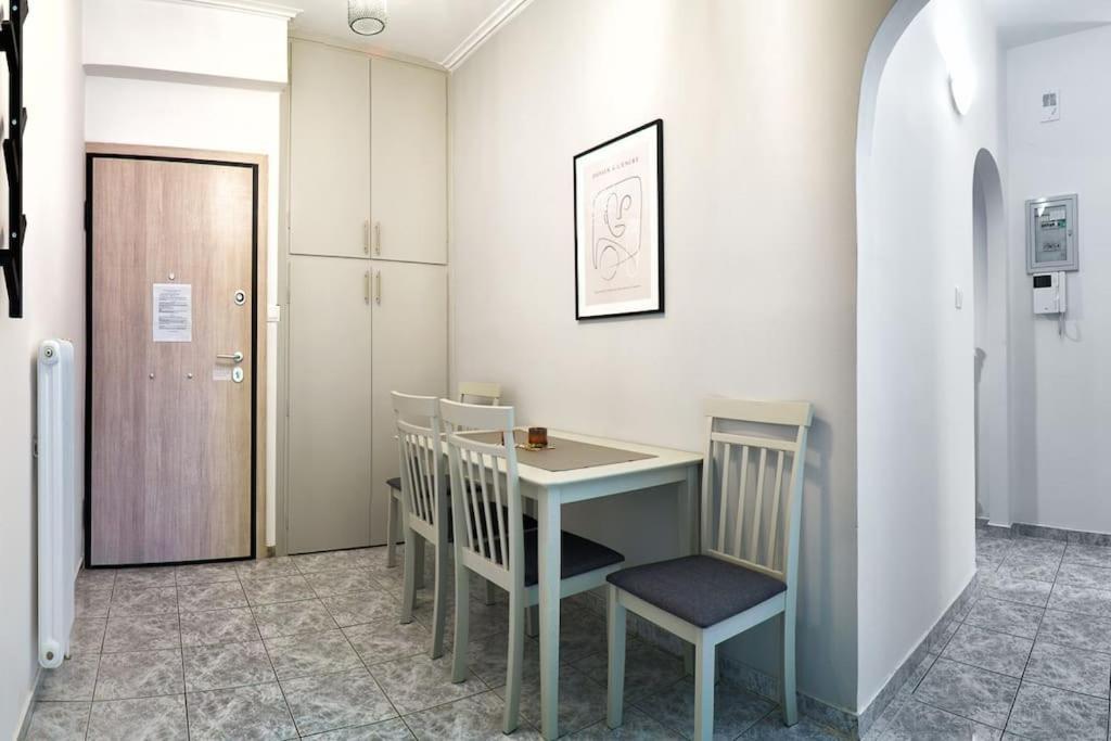 4 Family And Friends - Acropolis View Apartment Atena Exterior foto